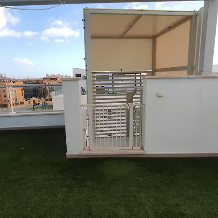 Deluxe 3 Bedroom By Aqua Apartments, Apartment
