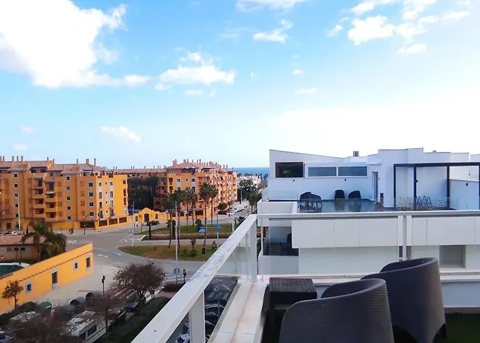 Deluxe 3 Bedroom By Aqua Apartments, Apartment Marbella