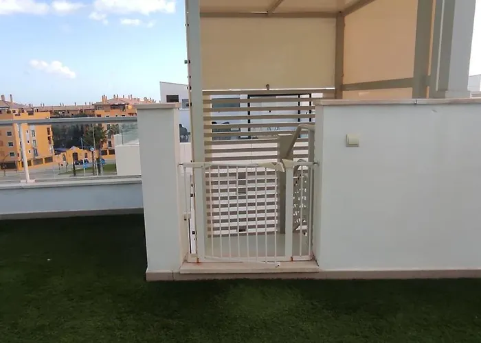 Deluxe 3 Bedroom By Aqua Apartments, Apartment
